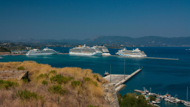 What Happens When 3 Cruise Ships Dock in Kusadasi at the Same Time?