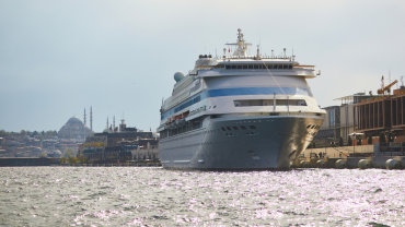 Top Mistakes Cruise Passengers Make in Istanbul (And How to Avoid Them in 2026)